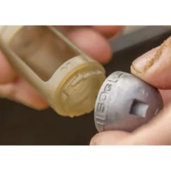 BAIT UP WINDOW FEEDERS SOLID BODY