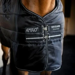 COUVERTURE D'ECURIE AMIGO INSULATOR IMPERMEABLE 350G