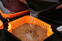 EGOUTTOIR POUR BOITE 3 PINTS