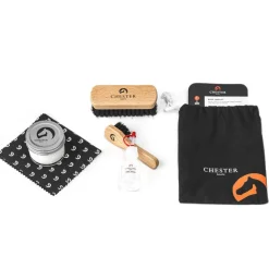 KIT D'ENTRETIEN POUR CHAUSSURES ET BOTTES DE LA MARQUE CHESTER