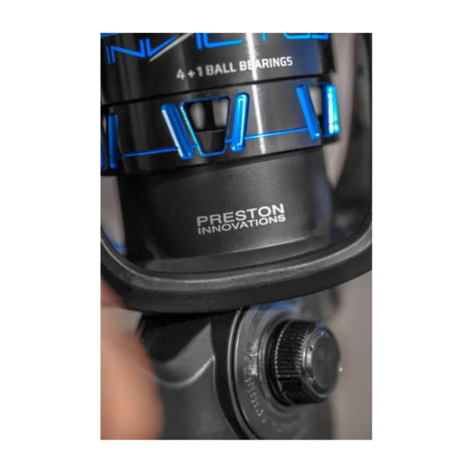 MOULINET FEEDER INVICTUS