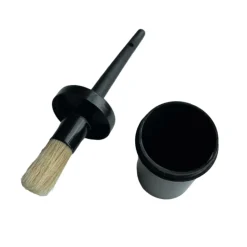 PINCEAU AVEC POT NOIR