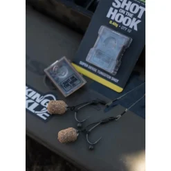 PLOMB SHOT ON THE HOOK